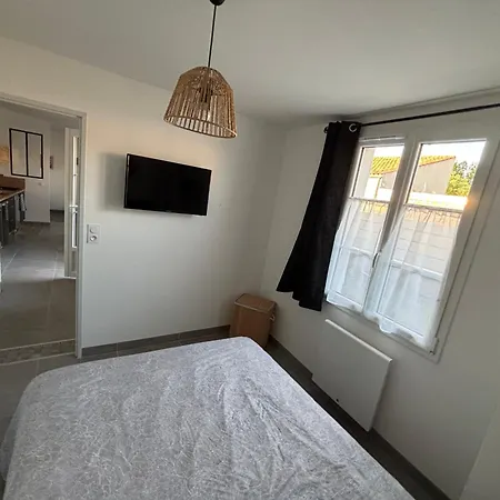T2 Neuf Avec Terrasse Privative Proche Gare Holiday home Rochefort (Charente-Maritime)