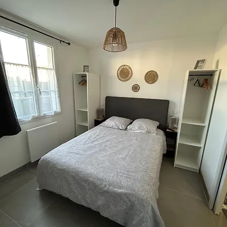 Holiday home T2 Neuf Avec Terrasse Privative Proche Gare