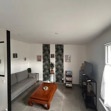 T2 Neuf Avec Terrasse Privative Proche Gare Ferienhaus Rochefort (Charente-Maritime)